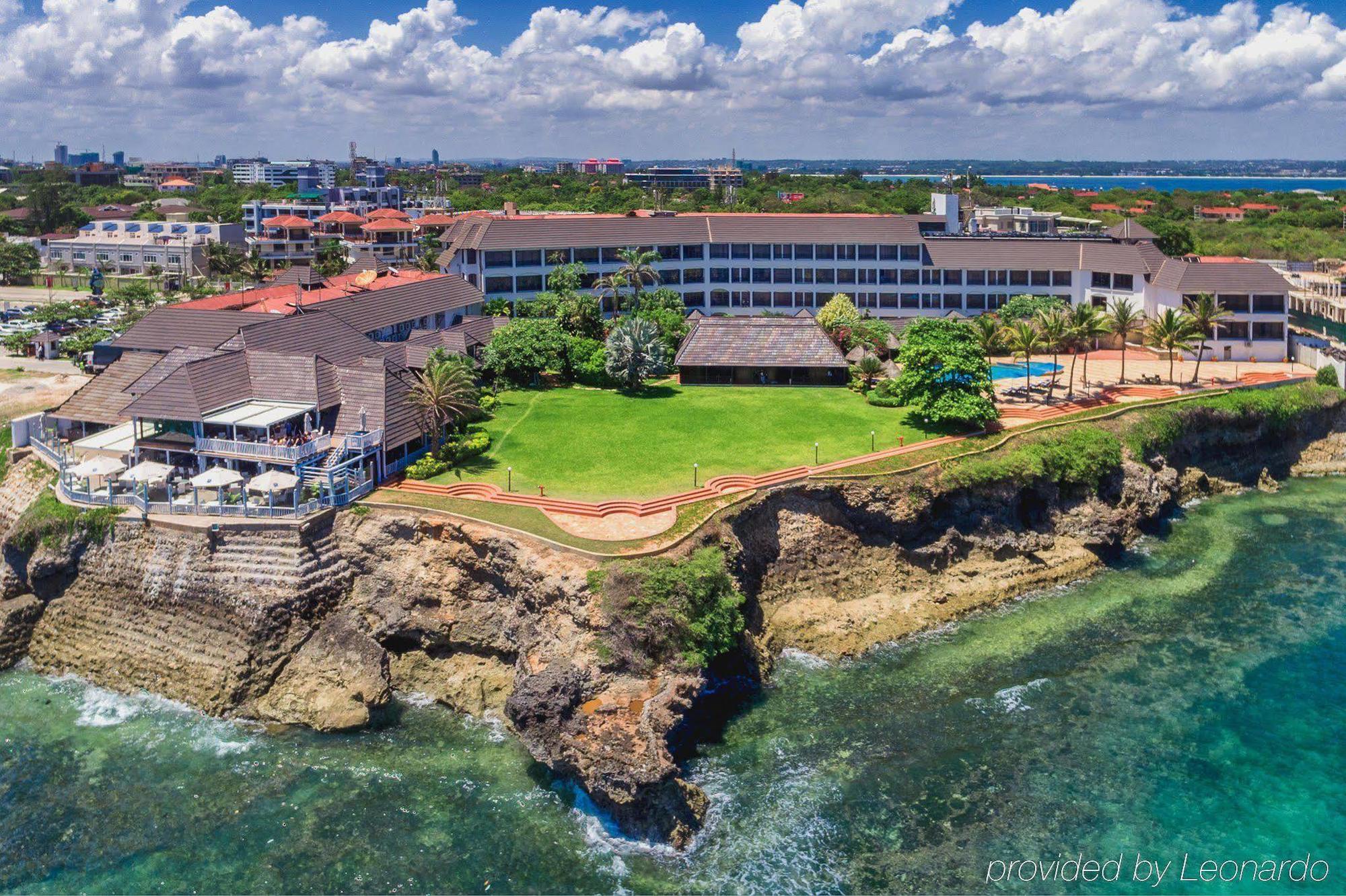 Sea Cliff Hotel Dár Al-Szalám Kültér fotó
